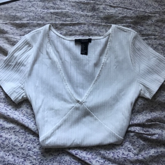 Cute basic white tee! - Picture 2 of 2